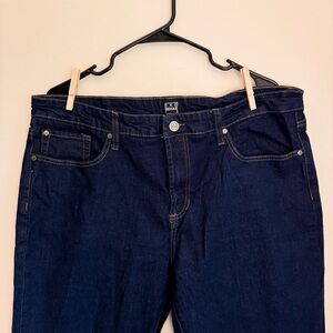 LIKE NEW Ike Behar Men’s Jeans